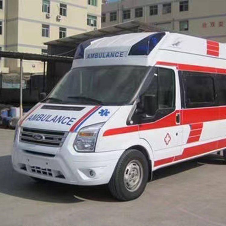 岫岩救护车出租收费:安全出行,价格透明